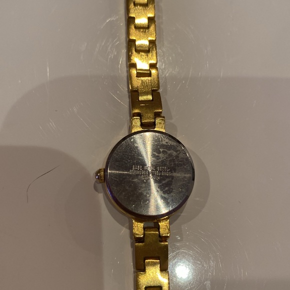Vintage Two Tone Dainty Watch (Gold and Silver) - Picture 5 of 5